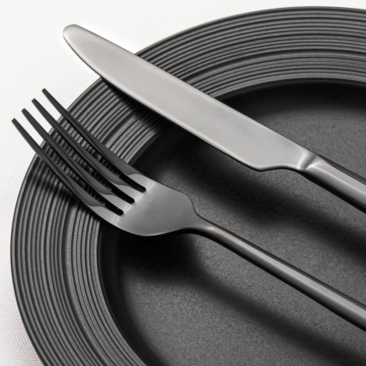 KINGSTONE Black Silverware Set, 40-Piece Forged Flatware Set Cutlery Set Premium Stainless Steel, Service for 8, for Kitchen, Home, Wedding, Party, Mirror Polished and Dishwasher Safe
